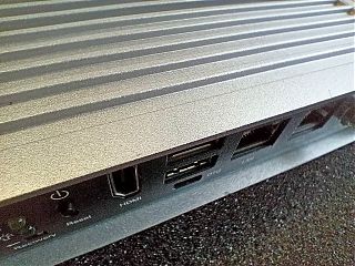 Ультракомпактный встраиваемый компьютер AIE100-903-FL-NX (уценка 3)