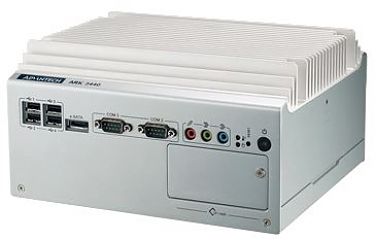 Многослотовый встраиваемый компьютер ARK-3440F-U4A2E