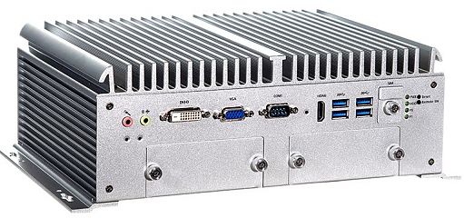 Многослотовый встраиваемый компьютер UST500-517-FL-16RJ-4SATA-TDC