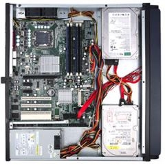 Axiomtek IPC121 - промышленный компьютер высотой 1U