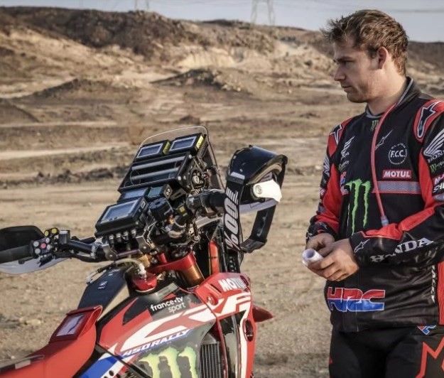 Дисплей LUMINEQ TASEL на мотоцикле Honda  CRF450